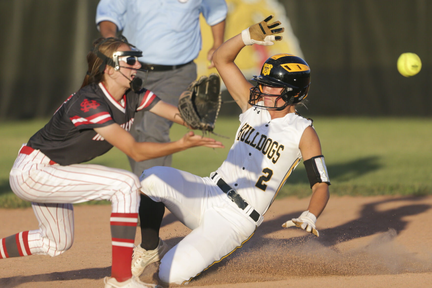 062222-qc-spt-bett-ns softball-29.jpg